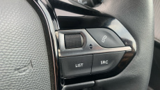 Peugeot 208 1.2 PureTech 100 Allure Premium 5dr Petrol Hatchback